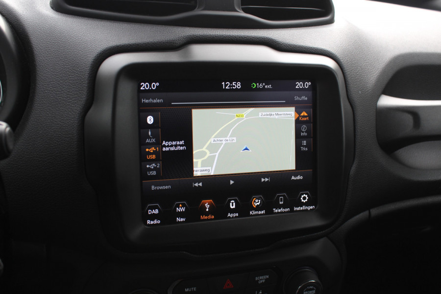 Jeep Renegade 1.4 MultiAir Limited / Nieuwe distr.riem! / Trekhaak / Navigatie / CarPlay / 17'' / Parkeerhulp V+A / DAB / ACC