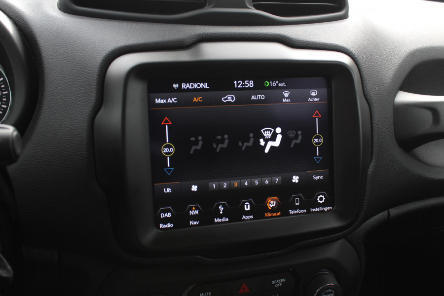 Jeep Renegade 1.4 MultiAir Limited / Nieuwe distr.riem! / Trekhaak / Navigatie / CarPlay / 17'' / Parkeerhulp V+A / DAB / ACC