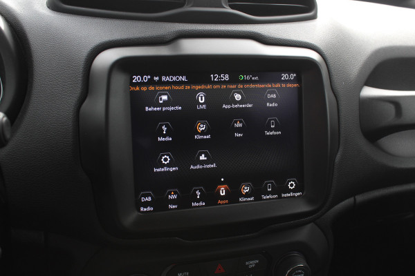 Jeep Renegade 1.4 MultiAir Limited / Nieuwe distr.riem! / Trekhaak / Navigatie / CarPlay / 17'' / Parkeerhulp V+A / DAB / ACC