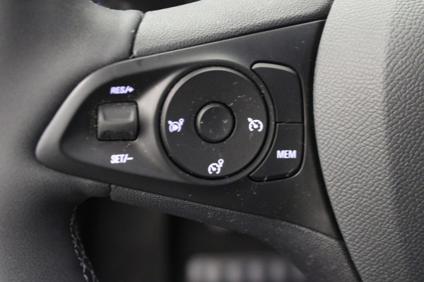 Opel Corsa 1.2 Elegance |Navi|