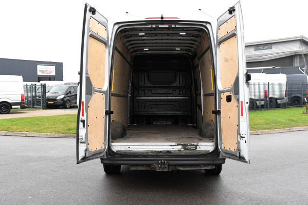 MAN TGE 3.180 35 2.0 L4H3 4x4 PB Edition Cruise, Carplay, Camera, Clima, LED, 177pk, Automaat. Leder, Multimedia, Uniek!