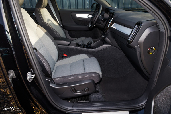 Volvo XC40 1.5 T4 Plug-in hybrid Plus Bright | Adaptieve Cruise | Harman Kardon | Memory | Blis |