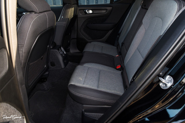 Volvo XC40 1.5 T4 Plug-in hybrid Plus Bright | Adaptieve Cruise | Harman Kardon | Memory | Blis |