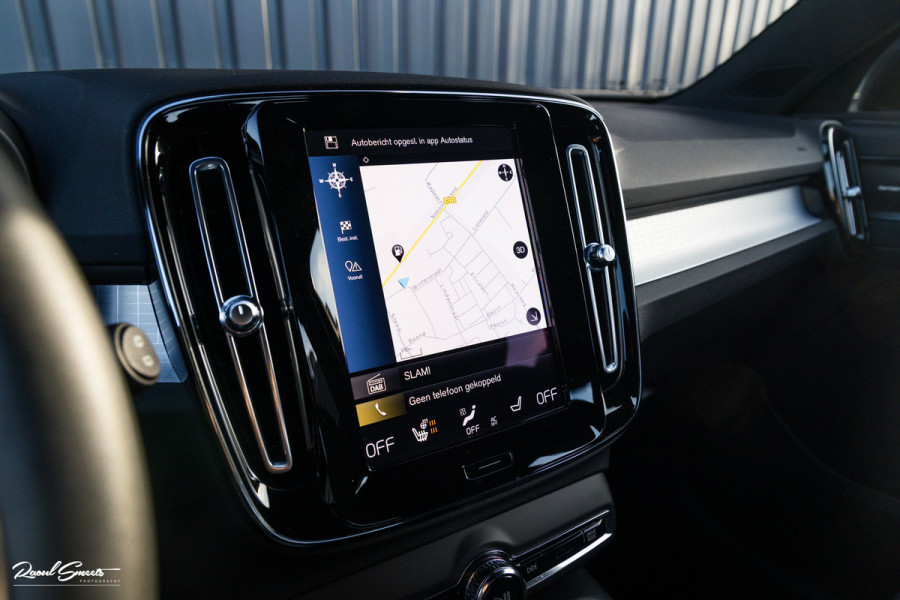 Volvo XC40 1.5 T4 Plug-in hybrid Plus Bright | Adaptieve Cruise | Harman Kardon | Memory | Blis |