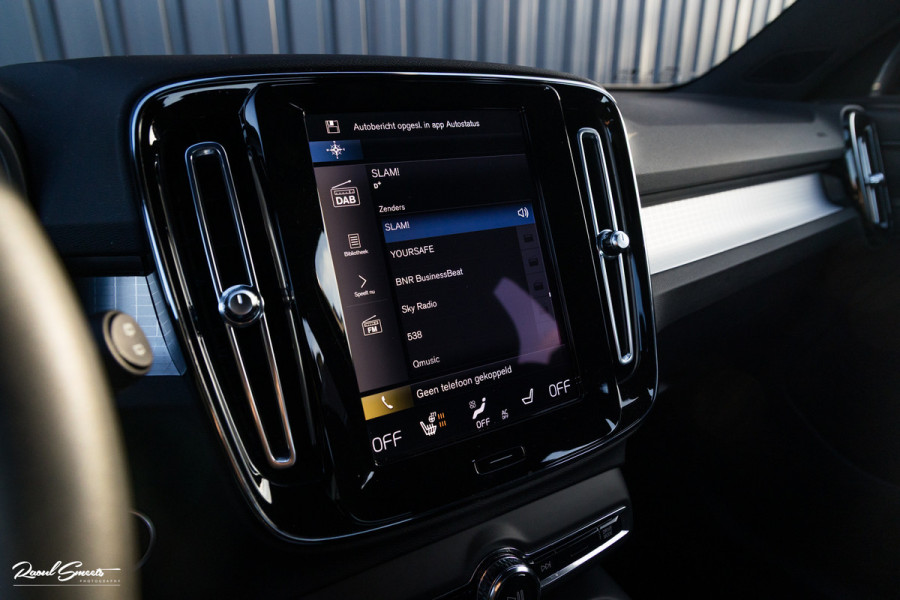 Volvo XC40 1.5 T4 Plug-in hybrid Plus Bright | Adaptieve Cruise | Harman Kardon | Memory | Blis |