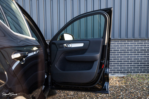 Volvo XC40 1.5 T4 Plug-in hybrid Plus Bright | Adaptieve Cruise | Harman Kardon | Memory | Blis |