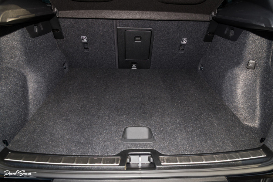 Volvo XC40 1.5 T4 Plug-in hybrid Plus Bright | Adaptieve Cruise | Harman Kardon | Memory | Blis |