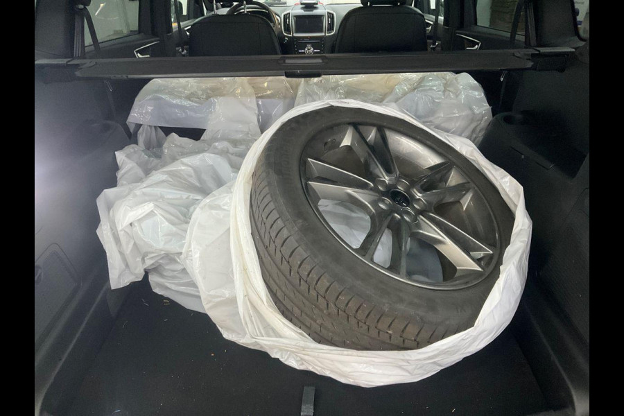 Ford S-Max 2.5 FHEV ST-Line Hybride Automaat 190pk | Adaptieve Cruise | SONY Audio | Dode hoeksensoren | Full LED Koplampen | Elektrische Achterklep