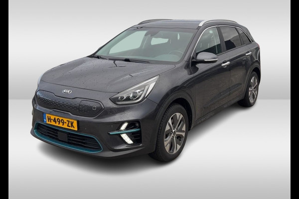 Kia e-Niro ExecutiveLine 64 kWh / Trekhaak / Camera / Leder / Keyless / Stoelventilatie / Navigatie / Dodehoek / DAB / Cruise Control