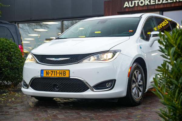 Chrysler Pacifica 3.6 V6 Hybrid Panodak 360 Camera Leer Stoelverw. Stoelventilatie 7 Persoons Cruise