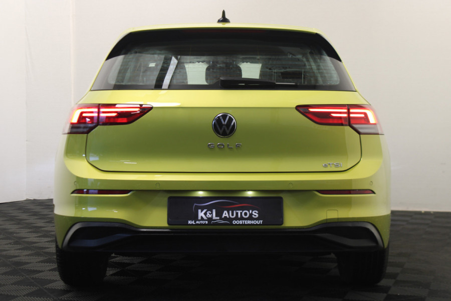 Volkswagen Golf 1.0 eTSI Life |Carplay|