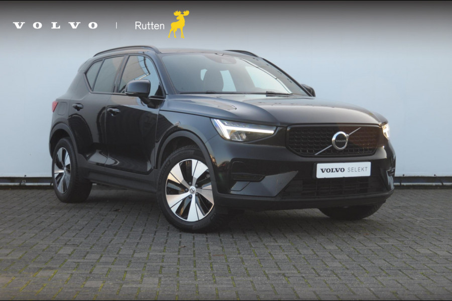 Volvo XC40 T4 211PK Automaat Plus Dark / Elektrische stoelen met geheugen / stuur - en stoelverwarming / Cruise control / Harman kardon audio / elektrische achterklep / Parkeersensoren met camers