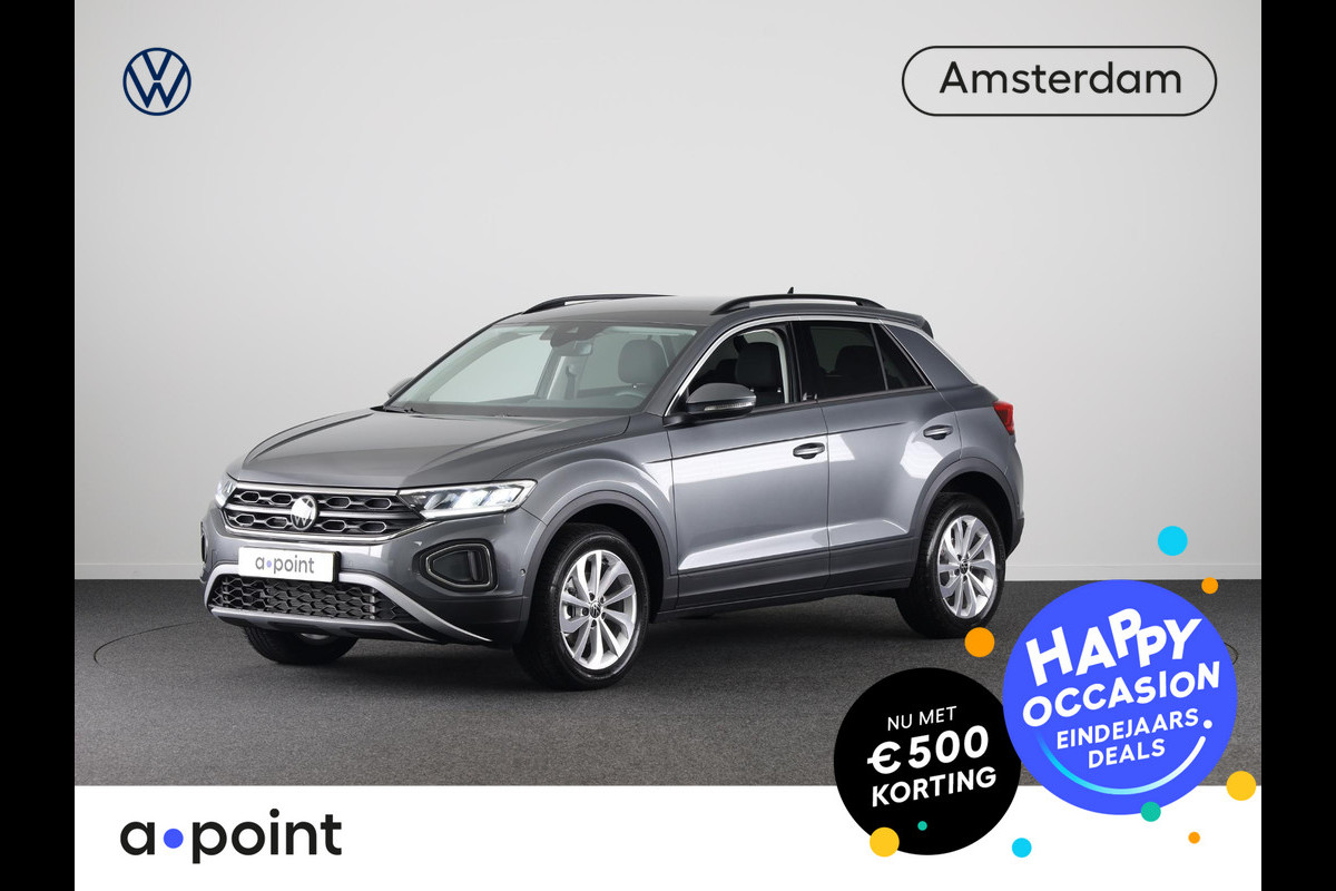 Volkswagen T-Roc Life Edition 1.5 110 kW / 150 pk TSI SUV 7 versn. | Verlengde garantie | Private lease vanaf € 699,- pm | Navigatie via App | Parkeersensoren (Park assist) | Achteruitrijcamera | Adaptieve cruise control |