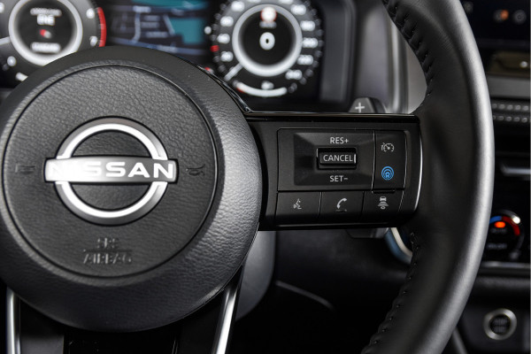 Nissan QASHQAI 1.3 MHEV 158 PK Xtronic N-Connecta - Automaat (Nieuw model) | Panodak | Cold Pack | Dig. Cockpit | Adapt. Cruise | 360 Camera | PDC | NAV + App Connect | LM 18" | ECC | 5765