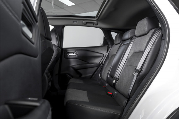 Nissan QASHQAI 1.3 MHEV 158 PK Xtronic N-Connecta - Automaat (Nieuw model) | Panodak | Cold Pack | Dig. Cockpit | Adapt. Cruise | 360 Camera | PDC | NAV + App Connect | LM 18" | ECC | 5765