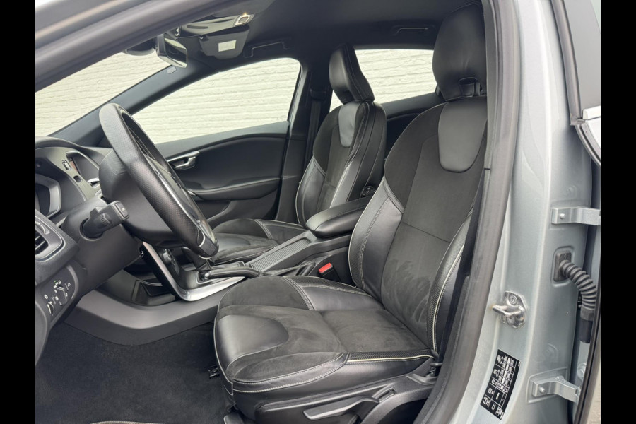 Volvo V40 1.5 T2 R-design Aut Navigatie Keyless Leder+verwarming Pdc v+a Led Clima