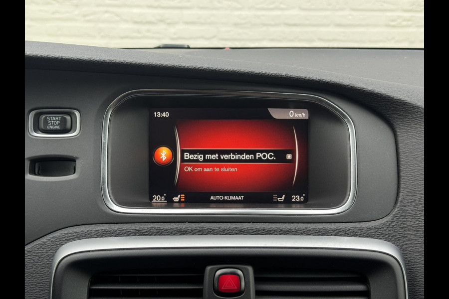 Volvo V40 1.5 T2 R-design Aut Navigatie Keyless Leder+verwarming Pdc v+a Led Clima