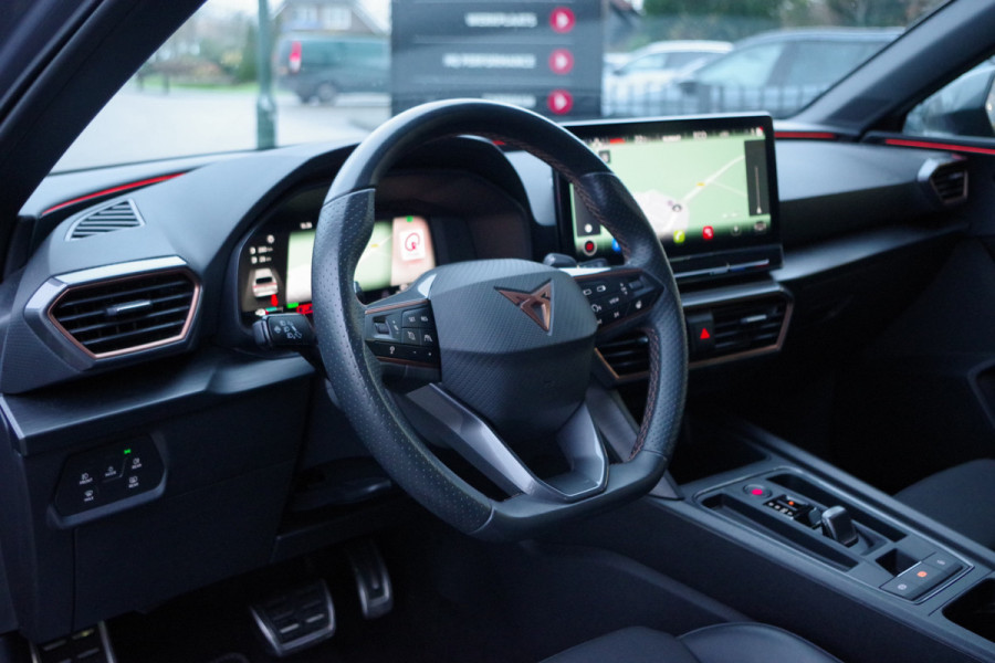 CUPRA Leon Sportstourer 1.4 e-Hybrid 245 PK VZ Performance PHEV, Trekhaak, Winterpakket, Adap. Cruise Control