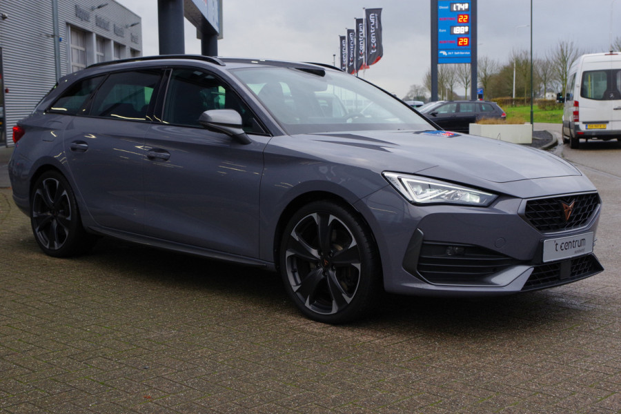 CUPRA Leon Sportstourer 1.4 e-Hybrid 245 PK VZ Performance PHEV, Trekhaak, Winterpakket, Adap. Cruise Control