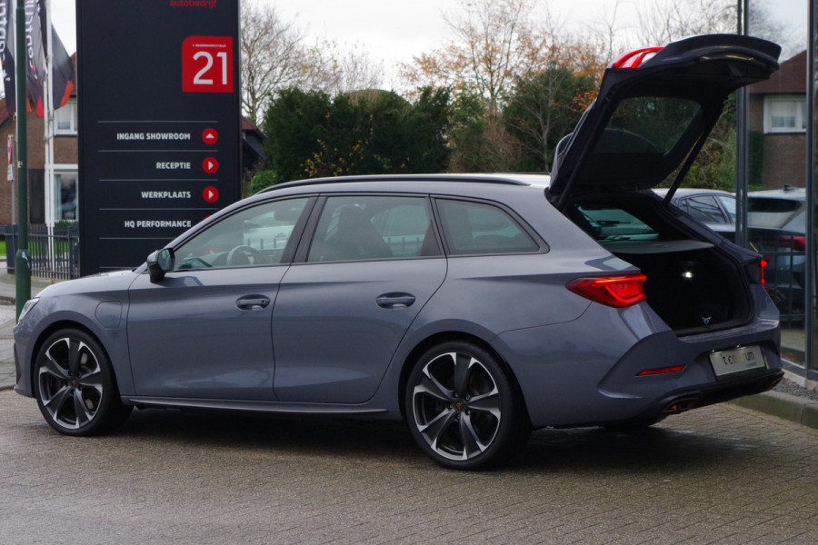CUPRA Leon Sportstourer 1.4 e-Hybrid 245 PK VZ Performance PHEV, Trekhaak, Winterpakket, Adap. Cruise Control