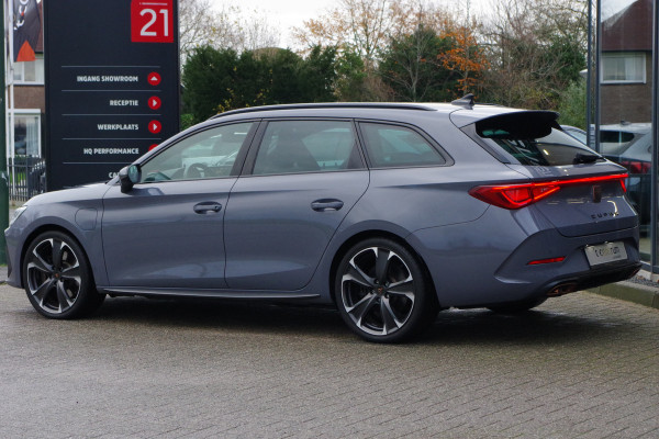 CUPRA Leon Sportstourer 1.4 e-Hybrid 245 PK VZ Performance PHEV, Trekhaak, Winterpakket, Adap. Cruise Control
