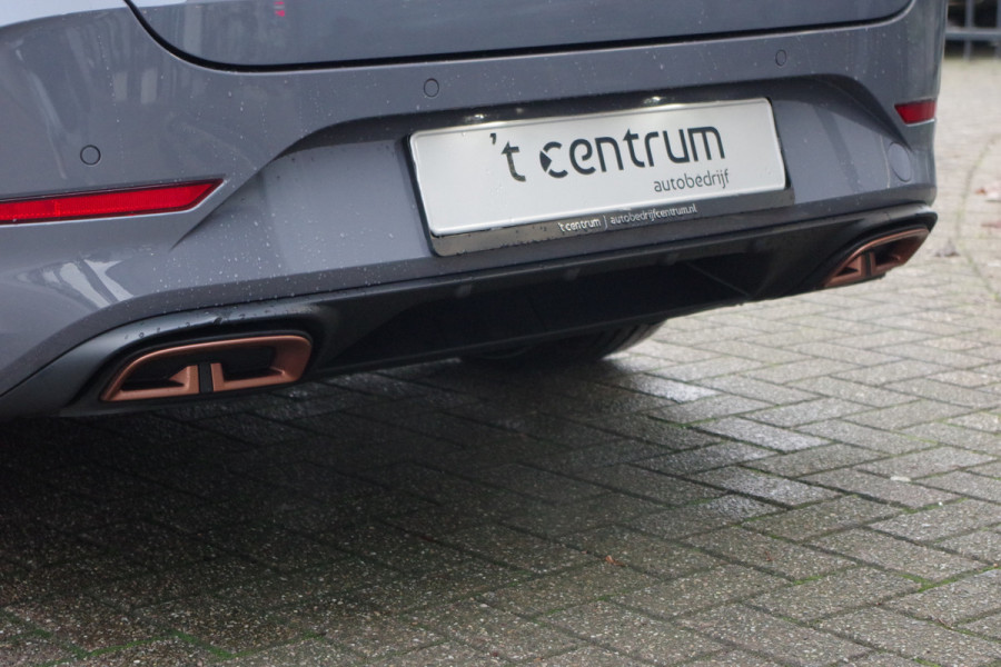 CUPRA Leon Sportstourer 1.4 e-Hybrid 245 PK VZ Performance PHEV, Trekhaak, Winterpakket, Adap. Cruise Control