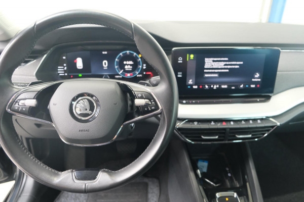 Škoda Octavia Combi 1.5 e-TSI Business Edition Automaat - Airco, Cruise, Navi, PDC.