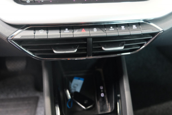 Škoda Octavia Combi 1.5 e-TSI Business Edition Automaat - Airco, Cruise, Navi, PDC.