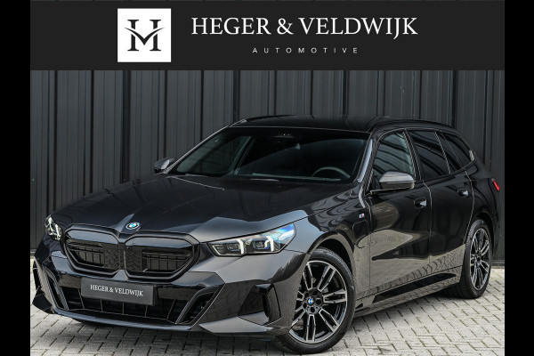 BMW 5 Serie Touring 530e xDrive · M-Sport · Shadow Line · Panoramadak · Harman/Kardon · 360 Camera · Comfort Access · Stoel- en Stuurverwarm