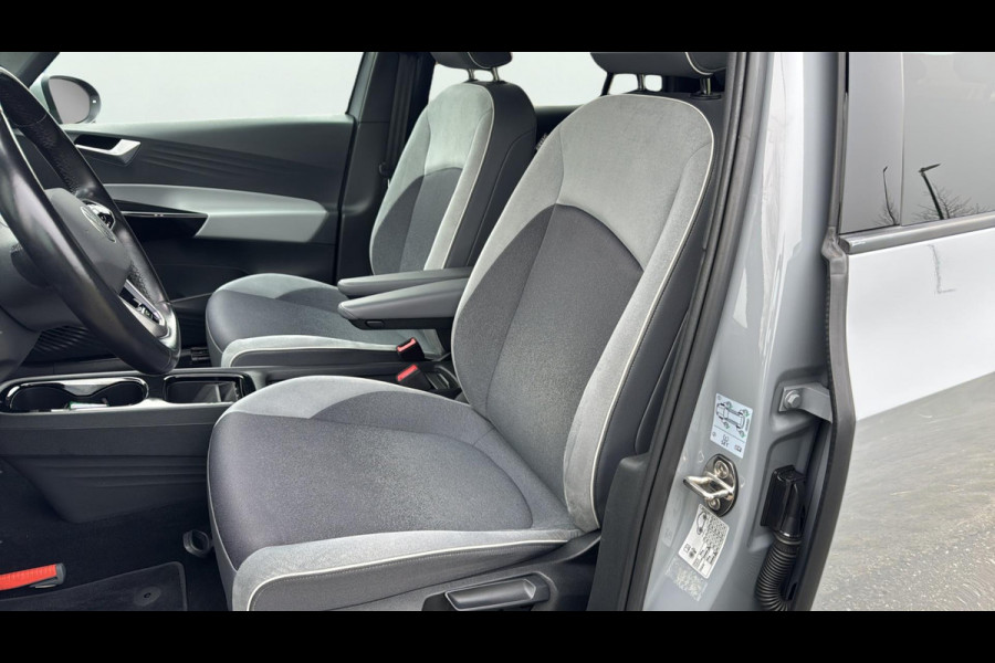 Volkswagen ID.3 First Plus 58 kWh 19 " LM VELGEN ACHTERUITRIJCAMERA STOELVERWARMING 1E EIGENAAR