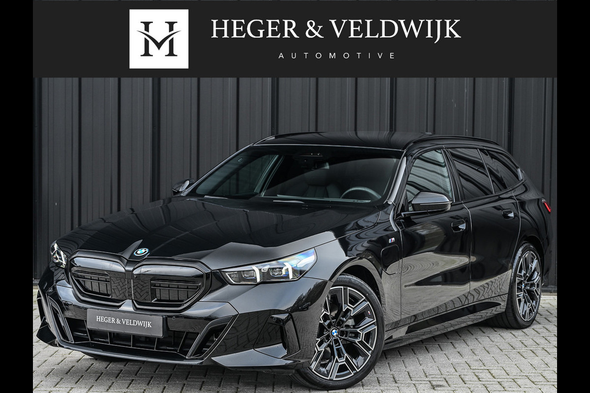 BMW 5 Serie Touring 530e xDrive · M-Sport · Shadow Line · Bowers&Wilkins · 360 Camera · Comfort Access · Stoel- en Stuurverwarming · Active