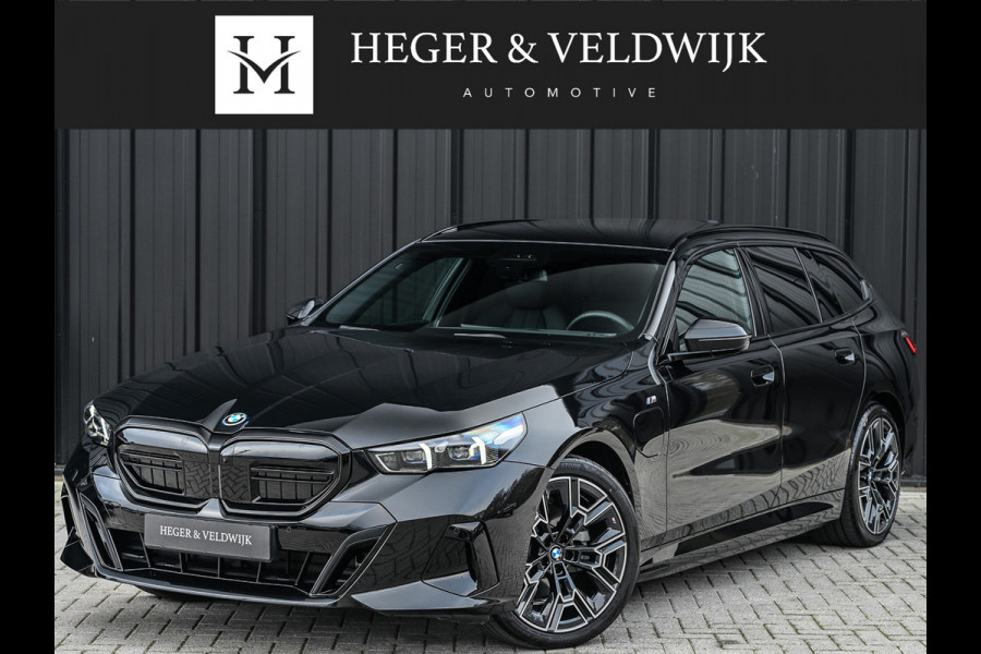 BMW 5 Serie Touring 530e xDrive · M-Sport · Shadow Line · Bowers&Wilkins · 360 Camera · Comfort Access · Stoel- en Stuurverwarming · Active