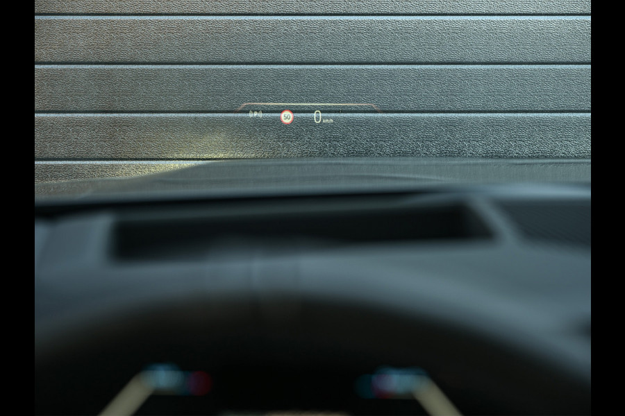 BMW 5 Serie Touring 530e xDrive · M-Sport · Shadow Line · Bowers&Wilkins · 360 Camera · Comfort Access · Stoel- en Stuurverwarming · Active