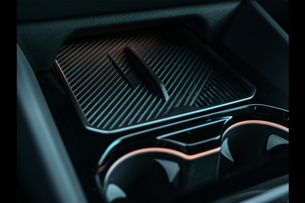 BMW 5 Serie Touring 530e xDrive · M-Sport · Shadow Line · Bowers&Wilkins · 360 Camera · Comfort Access · Stoel- en Stuurverwarming · Active