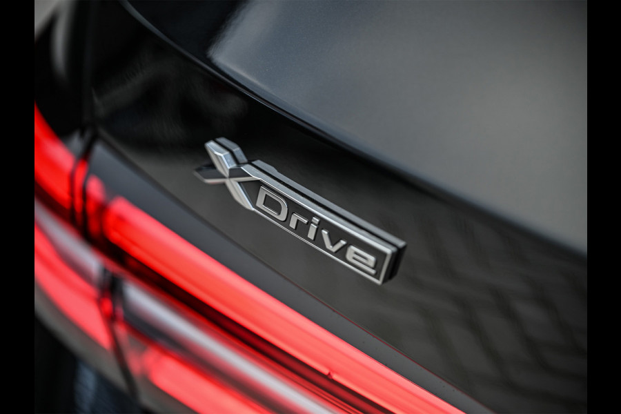 BMW 5 Serie Touring 530e xDrive · M-Sport · Shadow Line · Bowers&Wilkins · 360 Camera · Comfort Access · Stoel- en Stuurverwarming · Active