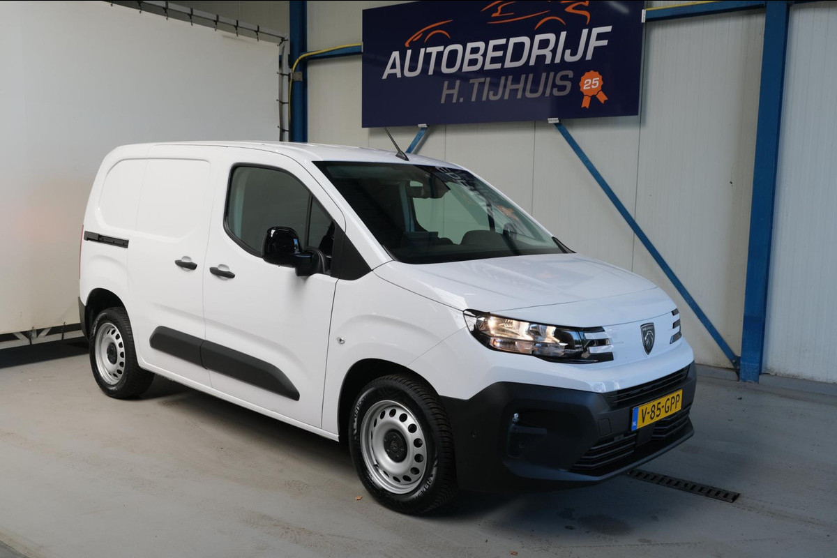 Peugeot Partner 1.5 BlueHDi 130 EAT8 S&S Automaat - N.A.P. Airco, Cruise, Navi, PDC, Camera, Trekhaak.