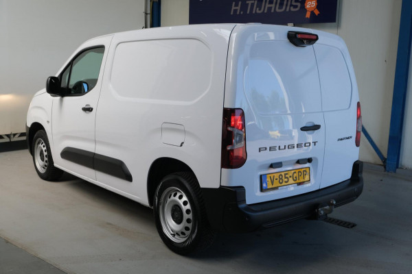 Peugeot Partner 1.5 BlueHDi 130 EAT8 S&S Automaat - N.A.P. Airco, Cruise, Navi, PDC, Camera, Trekhaak.