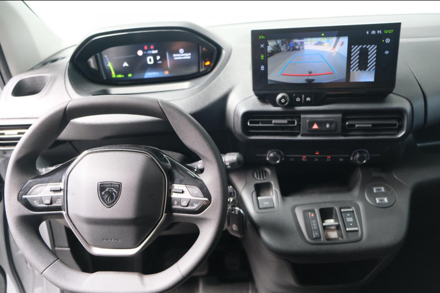 Peugeot Partner 1.5 BlueHDi 130 EAT8 S&S Automaat - N.A.P. Airco, Cruise, Navi, PDC, Camera, Trekhaak.