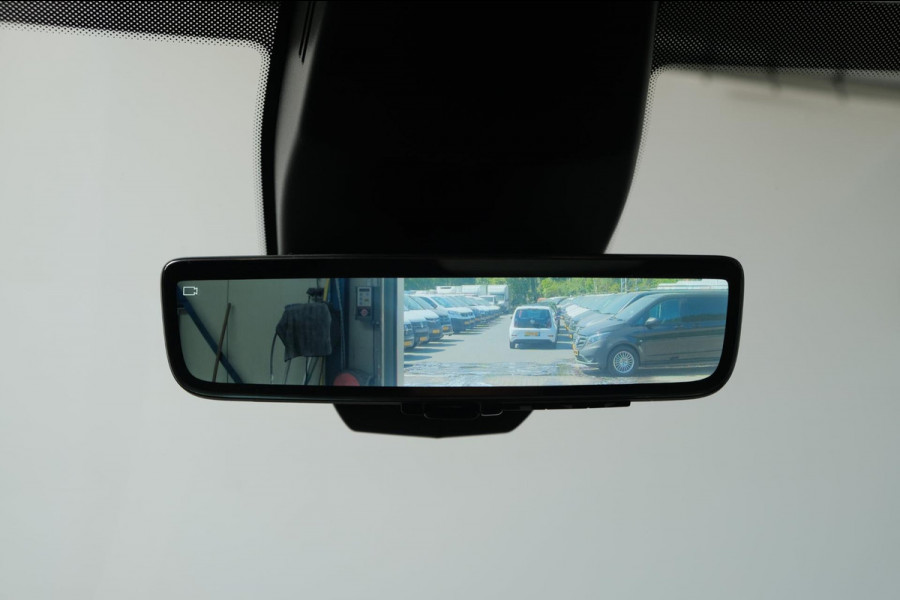 Peugeot Partner 1.5 BlueHDi 130 EAT8 S&S Automaat - N.A.P. Airco, Cruise, Navi, PDC, Camera, Trekhaak.