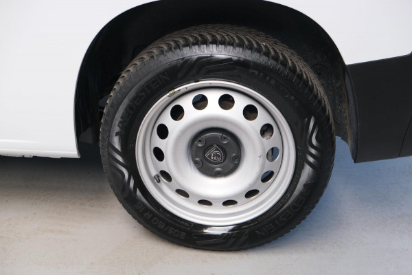 Peugeot Partner 1.5 BlueHDi 130 EAT8 S&S Automaat - N.A.P. Airco, Cruise, Navi, PDC, Camera, Trekhaak.