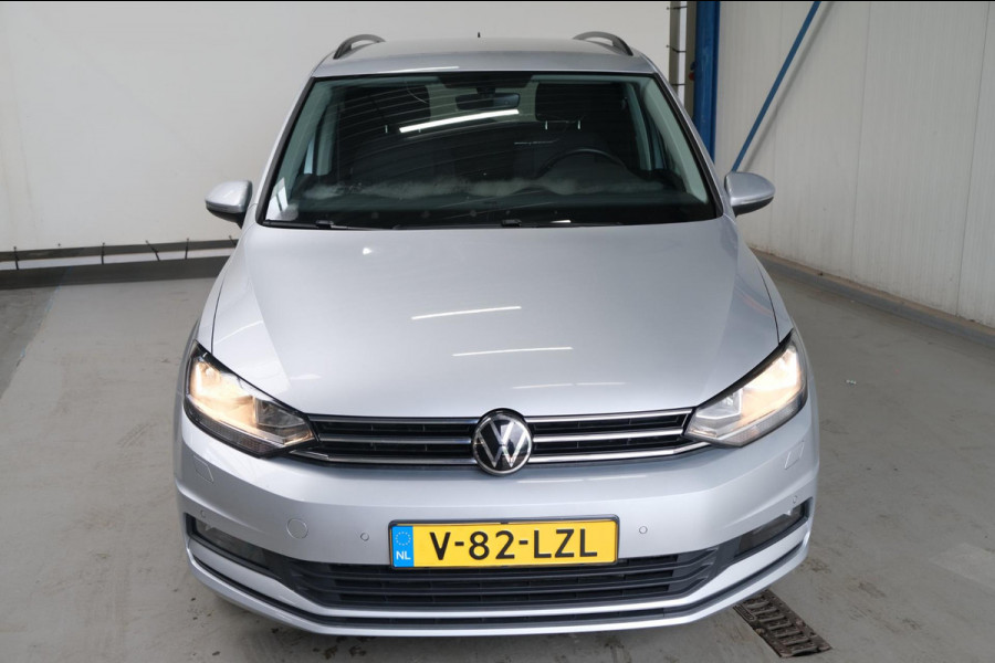 Volkswagen Touran 2.0 TDI 150 PK DSG > Grijskenteken < - Airco, Cruise, PDC.