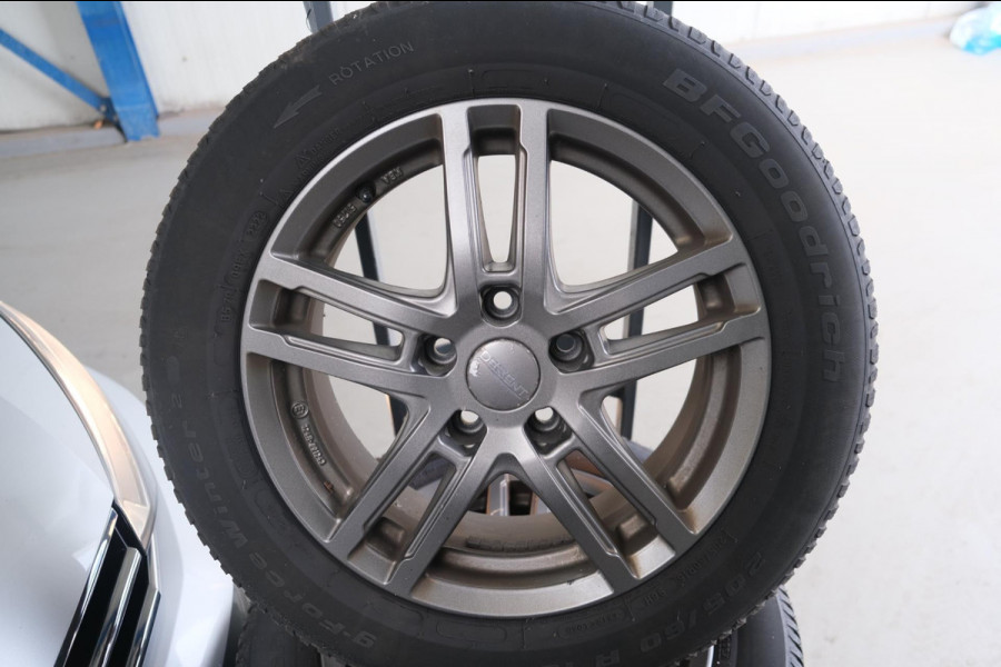 Volkswagen Touran 2.0 TDI 150 PK DSG > Grijskenteken < - Airco, Cruise, PDC.