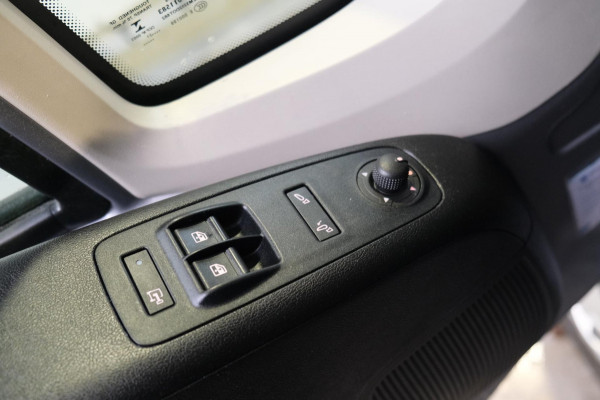 Peugeot Boxer 435 2.2 BlueHDi 165 L3H2 Zwaar Premium