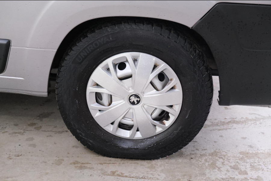 Peugeot Boxer 435 2.2 BlueHDi 165 L3H2 Zwaar Premium
