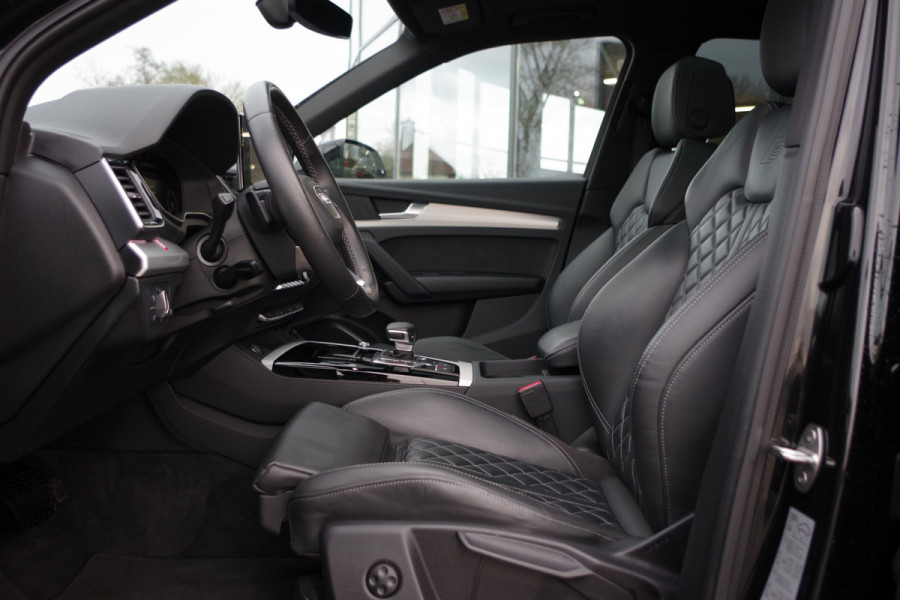 Audi Q5 55 TFSI e 367 PK Quattro Competition S-Line PHEV, Panoramadak, RS-Leder, Tour-Pakket, Carplay