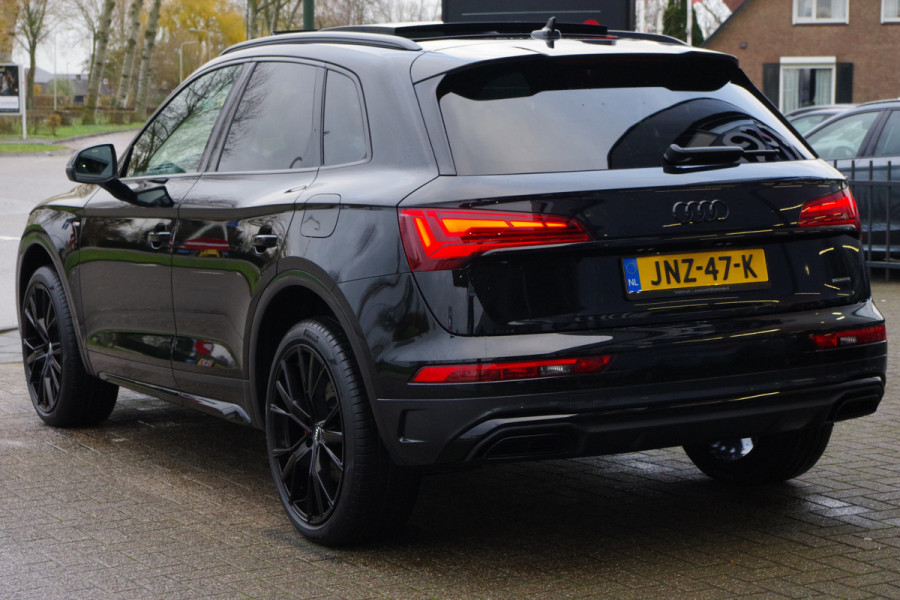 Audi Q5 55 TFSI e 367 PK Quattro Competition S-Line PHEV, Panoramadak, RS-Leder, Tour-Pakket, Carplay