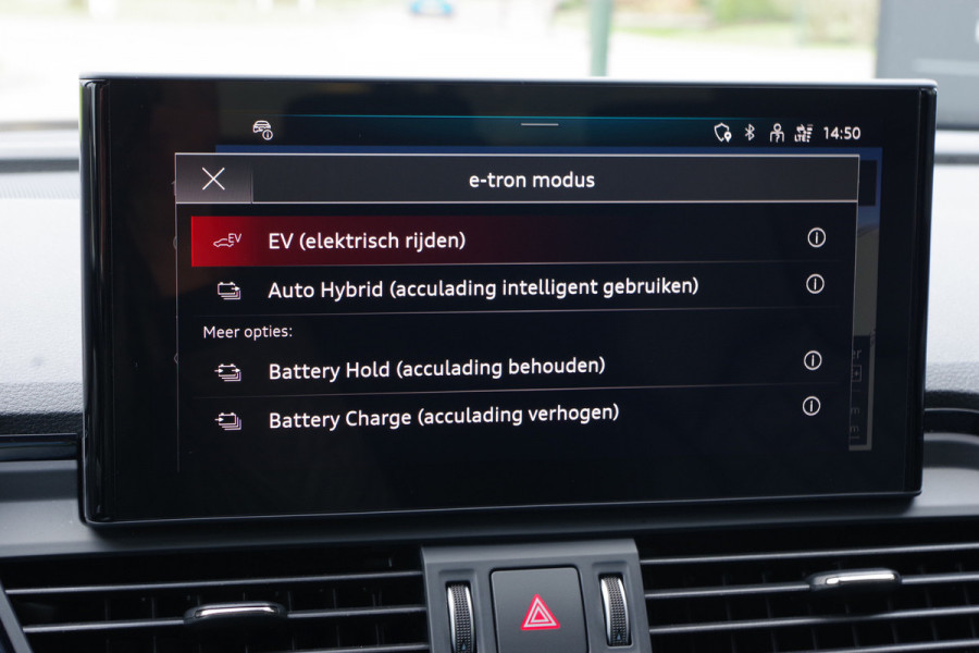 Audi Q5 55 TFSI e 367 PK Quattro Competition S-Line PHEV, Panoramadak, RS-Leder, Tour-Pakket, Carplay