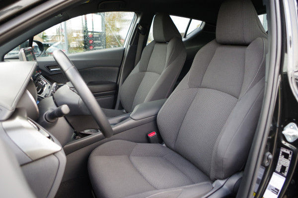 Toyota C-HR 1.8 Hybrid Automaat Active, Adap. Cruise Control, Climate Control, Camera