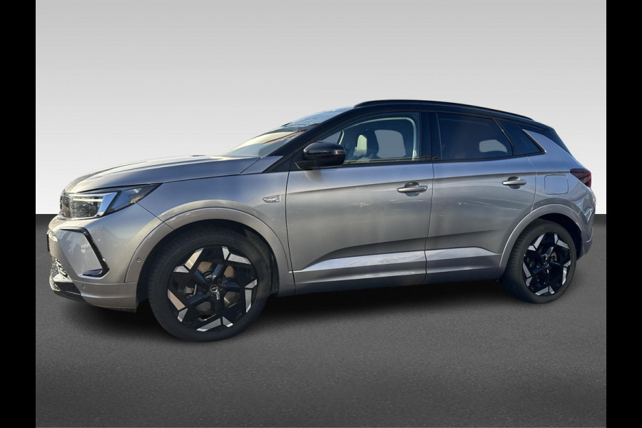 Opel Grandland 1.6 Turbo Plug-In Hybrid 4x4 GSe | 300 PK | 4X4 | Navigatie