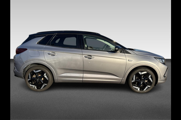 Opel Grandland 1.6 Turbo Plug-In Hybrid 4x4 GSe | 300 PK | 4X4 | Navigatie